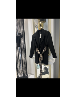 Leopar Detay Fiyonk Siyah Ceket